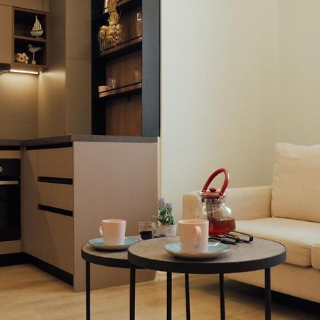 Newly Renovated Apartment Tirana Buitenkant foto