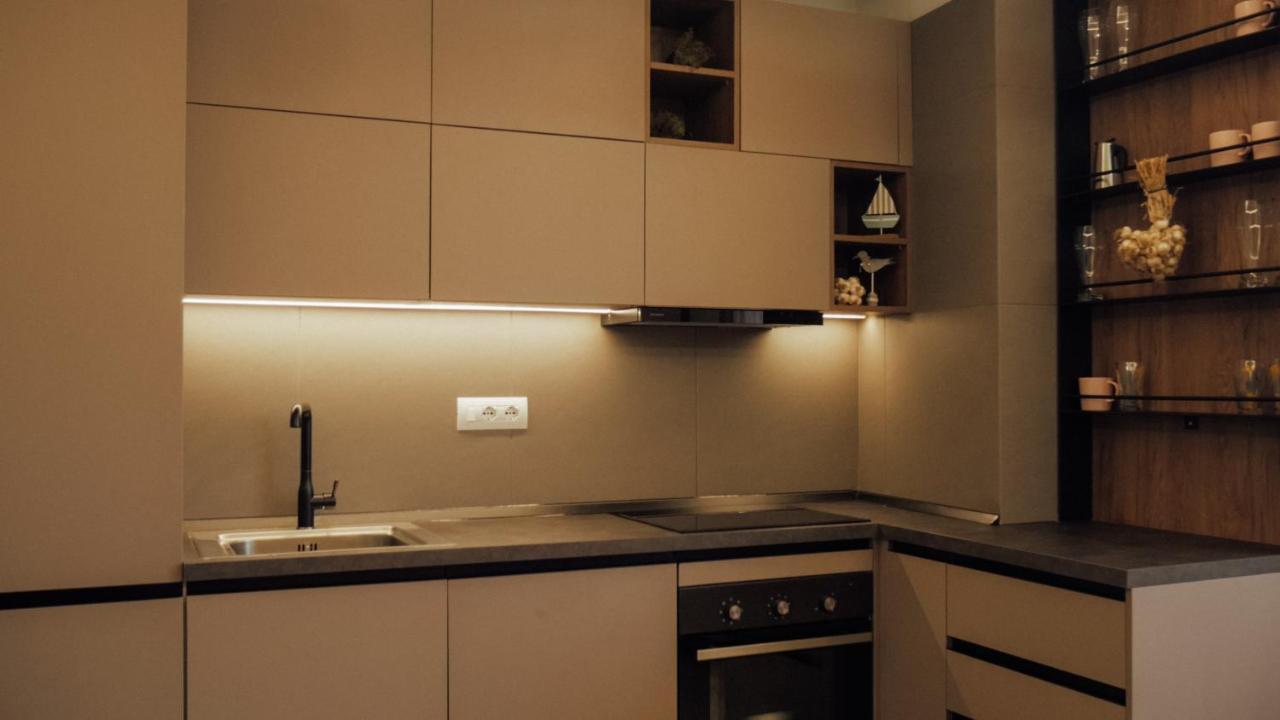 Newly Renovated Apartment Tirana Buitenkant foto