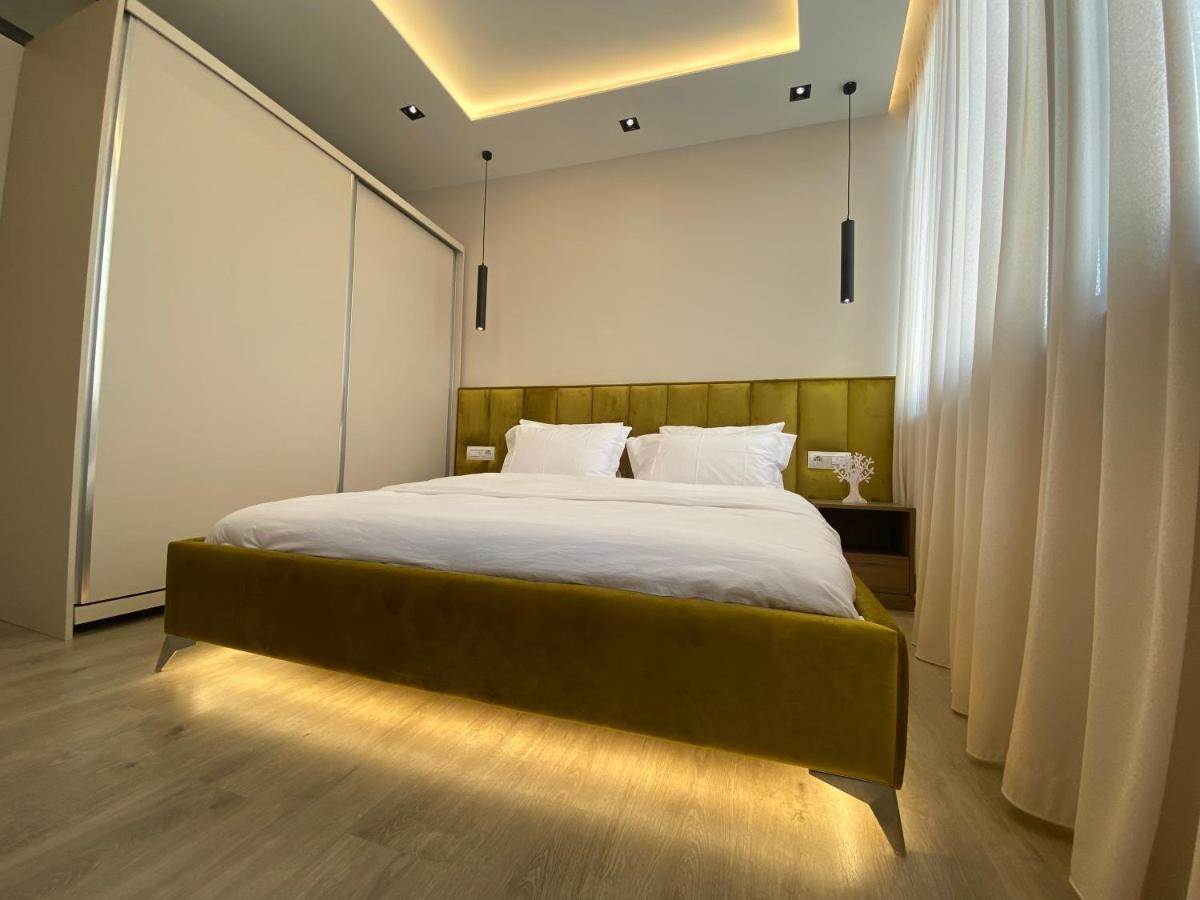 Newly Renovated Apartment Tirana Buitenkant foto