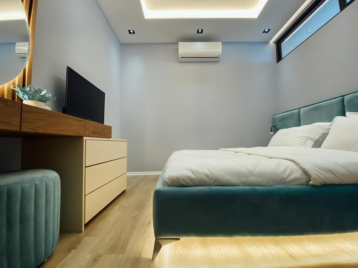 Newly Renovated Apartment Tirana Buitenkant foto